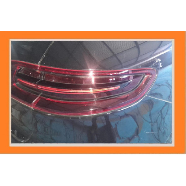 Lanterna Traseira Direita Porsche Macan 2016 2017 2018 2019 Direito Vermelho