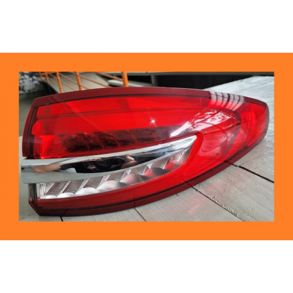 Lanterna Traseira Direita Original Fusion 2017 2018 2019 Direito Vermelho