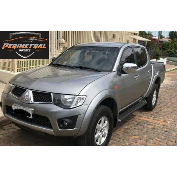 Farol Lanterna Traseira Motor - Venda De Peças L200 Triton