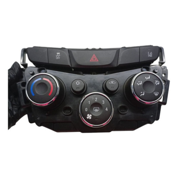 Comando Ar Condicionado Chevrolet Tracker 2016 2019 42521433