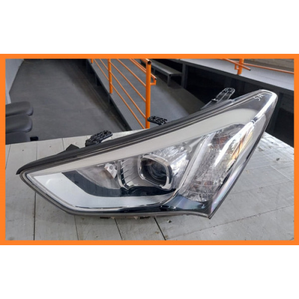 Farol Direito Com Xênon Santa Fe 2014 2015 2016 2017 2018 Direito